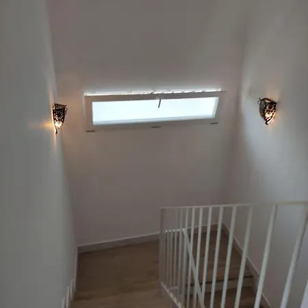 Casa En Salobrena, La Caleta, A 200m De La Playa Con Garaje Privado Holiday home