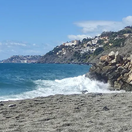 Casa En Salobrena, La Caleta, A 200m De La Playa Con Garaje Privado